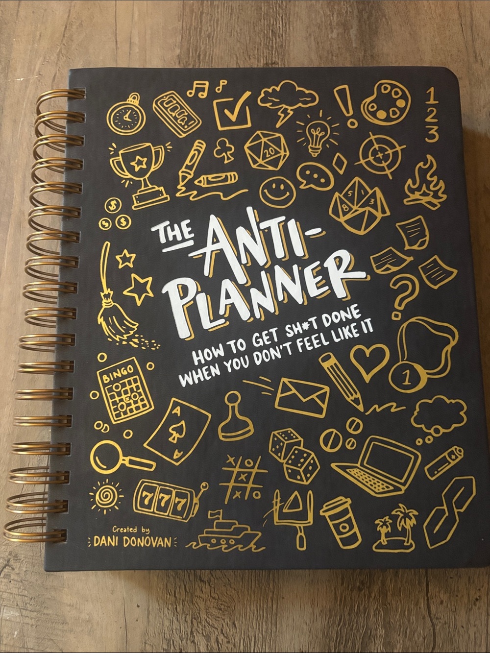Brand New ‘The Anti-Planner” by Dani Donovan *genuine directly from Author*